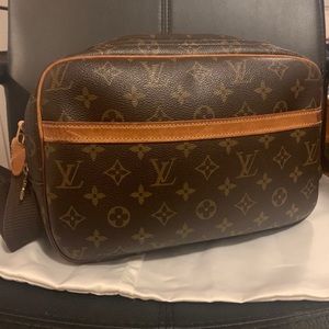 Louis Vuitton Monogram Reporter PM